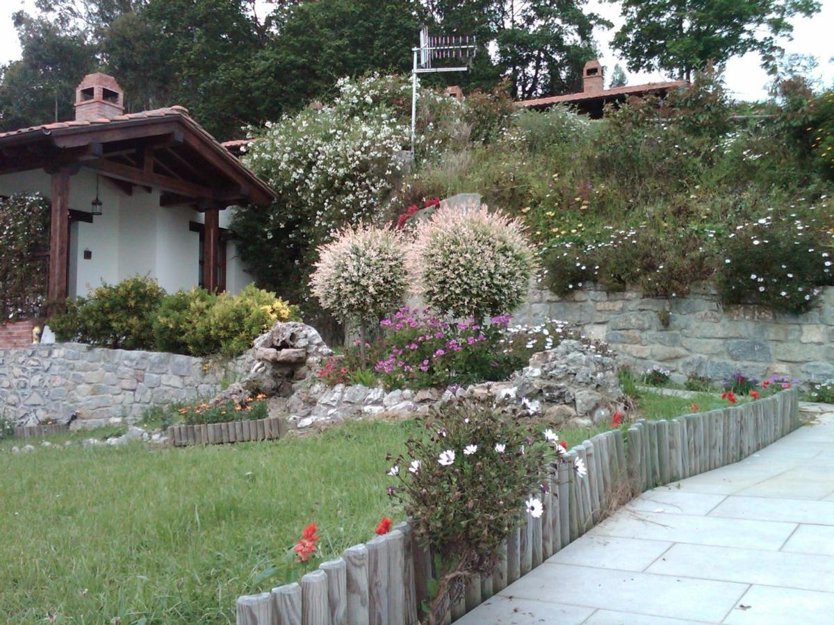 Apartamentos Rurales La Gueertona Ardines Exterior photo